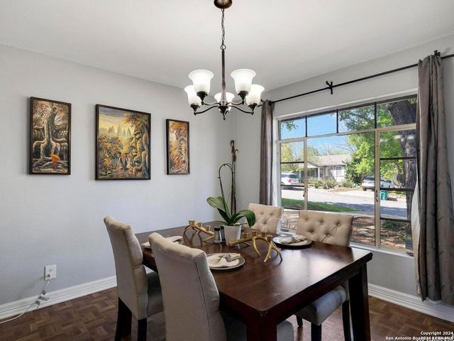 134 Blakeley, San Antonio, TX 78209