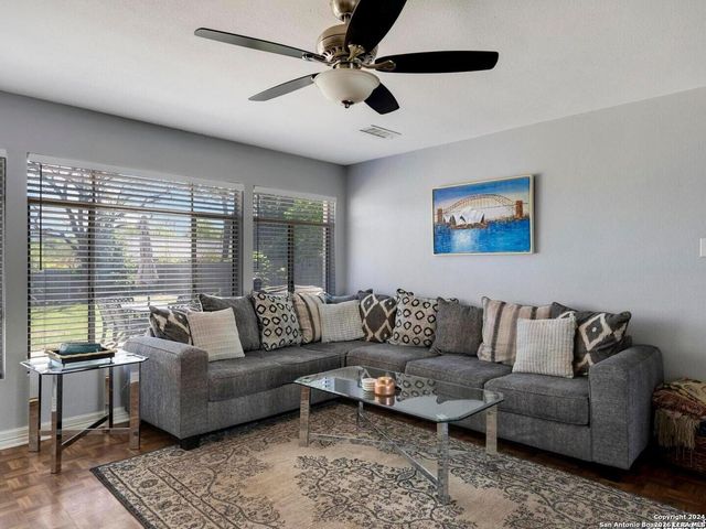 134 Blakeley, San Antonio, TX 78209