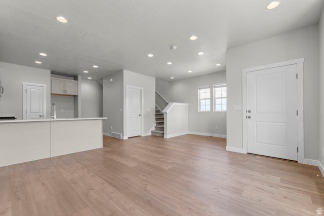 8207 W MADISON PEAK WAY, Magna, UT 84044