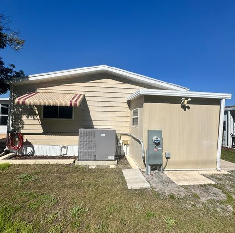54 Calle De Lagos, Fort Pierce, FL 34951
