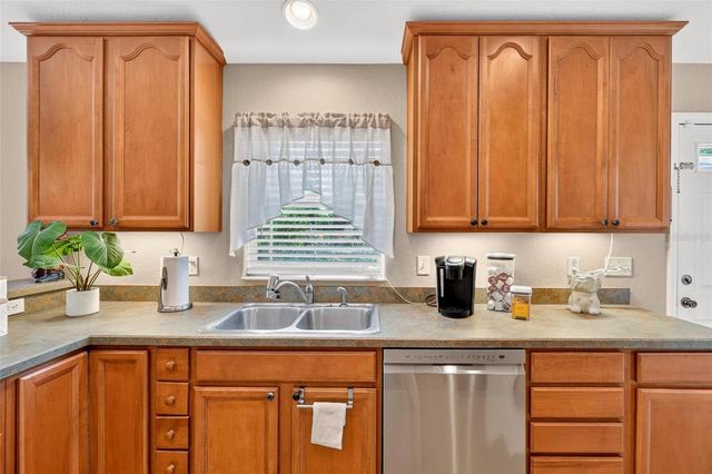 12854 NE 118TH TERRACE, Ocklawaha, FL 32179