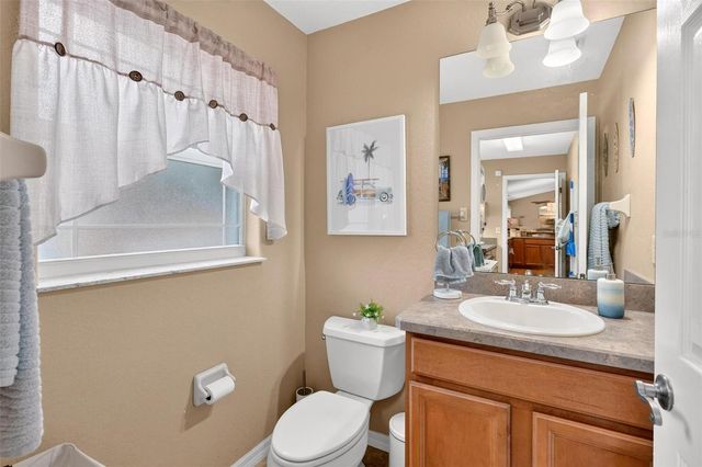 12854 NE 118TH TERRACE, Ocklawaha, FL 32179