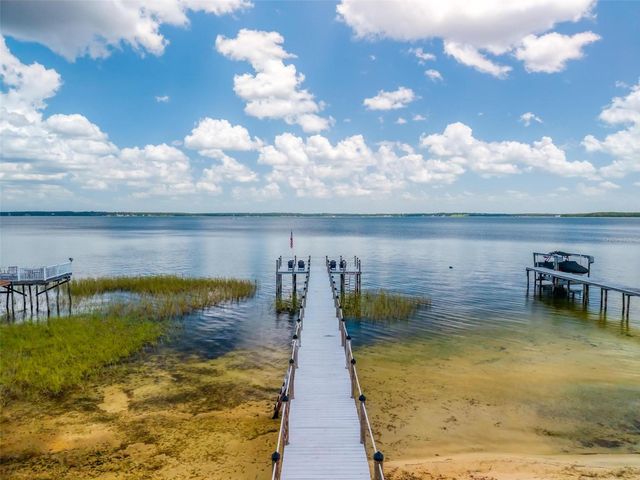 12854 NE 118TH TERRACE, Ocklawaha, FL 32179