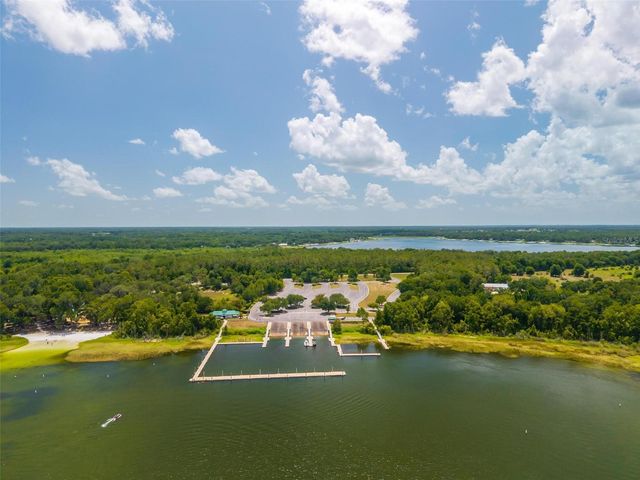 12854 NE 118TH TERRACE, Ocklawaha, FL 32179
