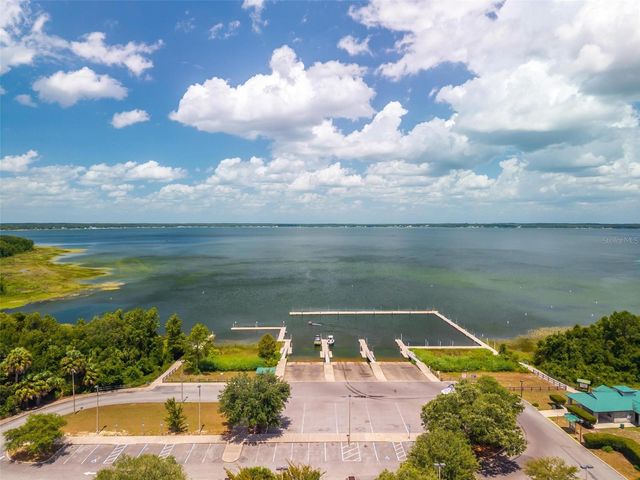 12854 NE 118TH TERRACE, Ocklawaha, FL 32179