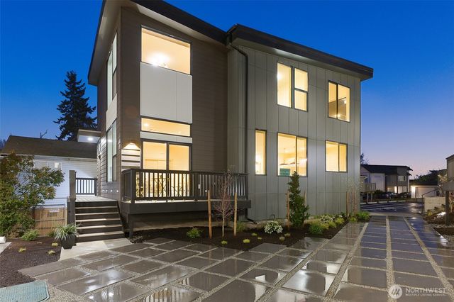 3007 S Dakota Street, Seattle, WA 98108