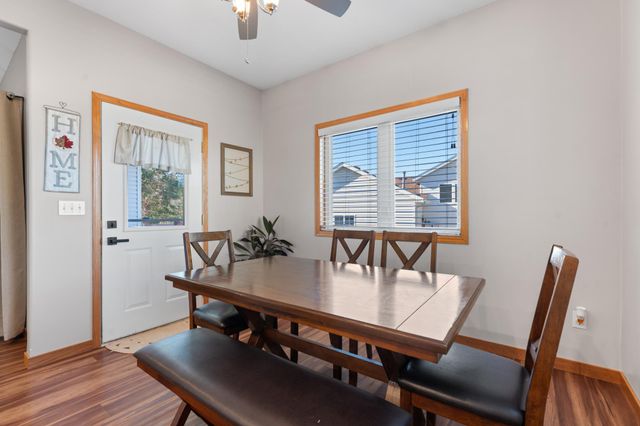 805 23rd St Circle NE, Kasson, MN 55944