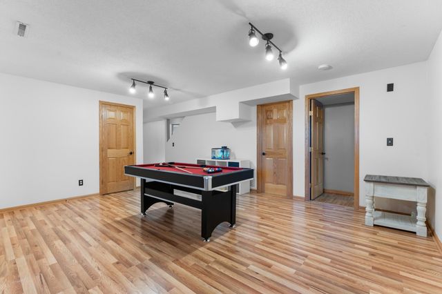 805 23rd St Circle NE, Kasson, MN 55944