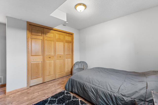 805 23rd St Circle NE, Kasson, MN 55944