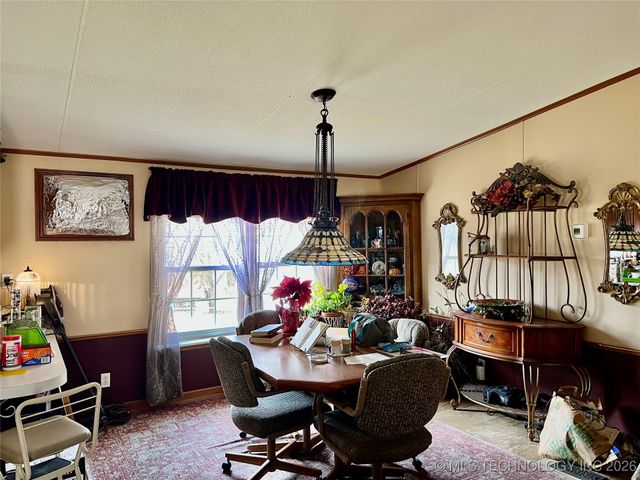 27 Aster Drive, Mead, OK 73449