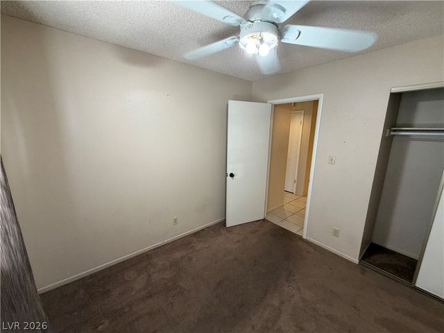8913 BORLA Drive, Las Vegas, NV 89117