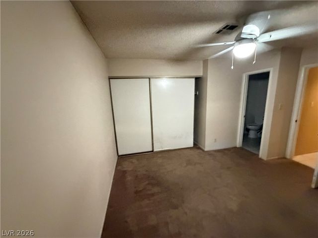 8913 BORLA Drive, Las Vegas, NV 89117