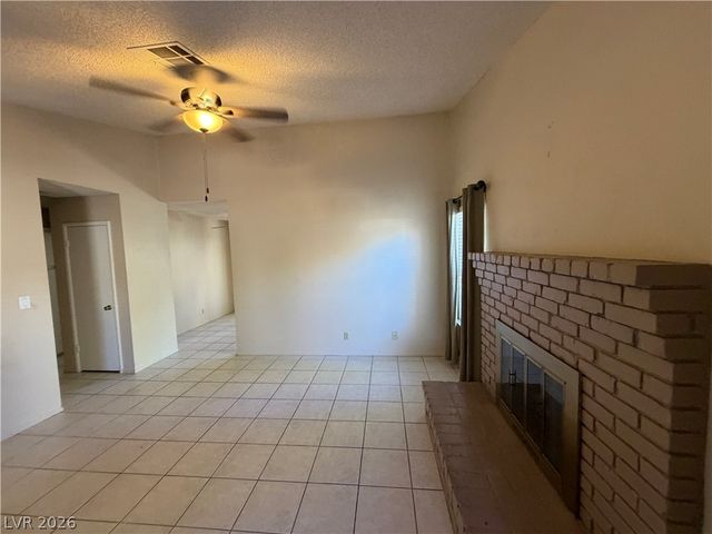 8913 BORLA Drive, Las Vegas, NV 89117