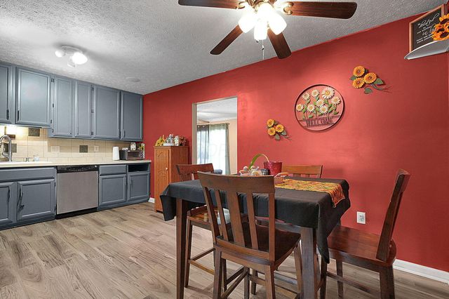 1068 Tobi Drive, Columbus, OH 43207