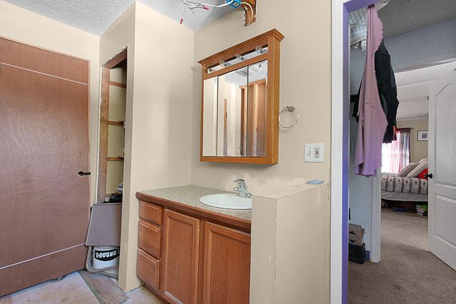 1068 Tobi Drive, Columbus, OH 43207