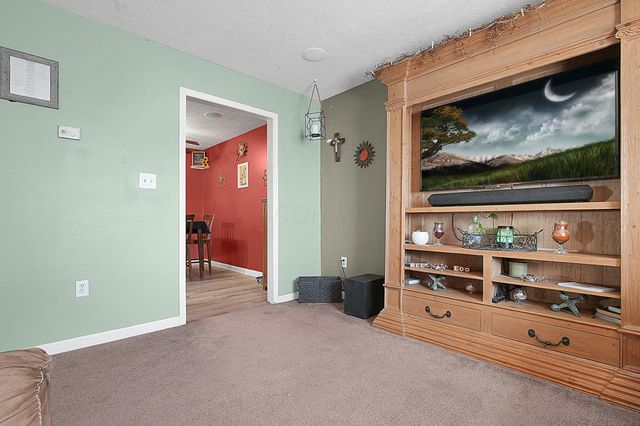 1068 Tobi Drive, Columbus, OH 43207