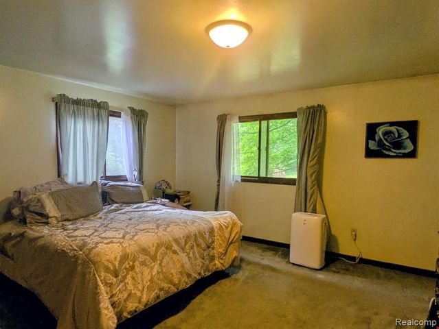 4050 Hunters Creek Road, Metamora, MI 48455
