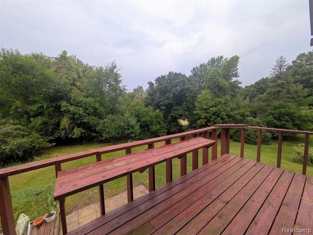 4050 Hunters Creek Road, Metamora, MI 48455