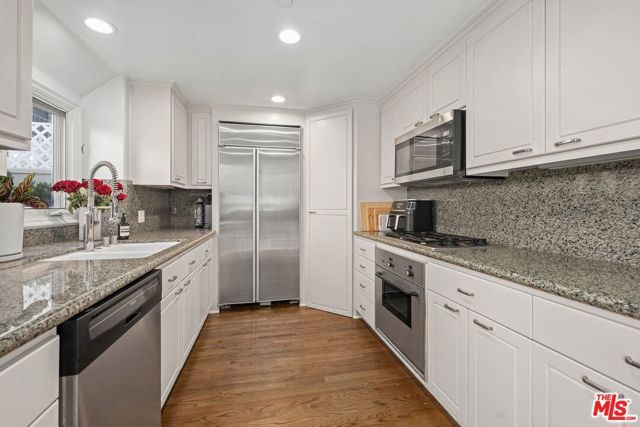718 Lincoln Boulevard 1, Santa Monica, CA 90402