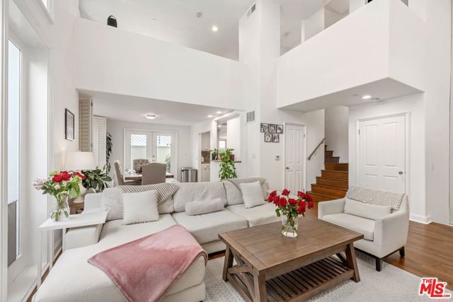 718 Lincoln Boulevard 1, Santa Monica, CA 90402