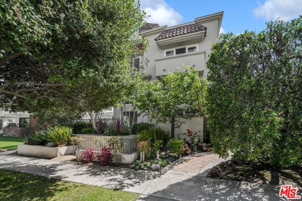 718 Lincoln Boulevard 1, Santa Monica, CA 90402