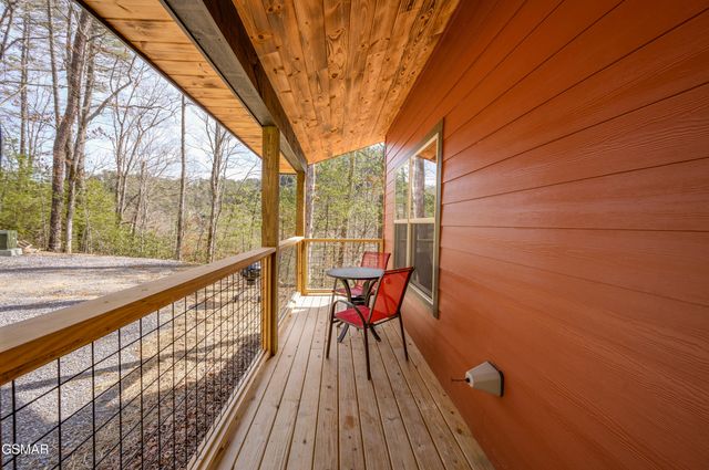 3930 Claude Shields Way, Sevierville, TN 37876