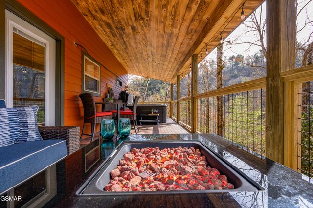 3930 Claude Shields Way, Sevierville, TN 37876