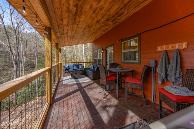 3930 Claude Shields Way, Sevierville, TN 37876