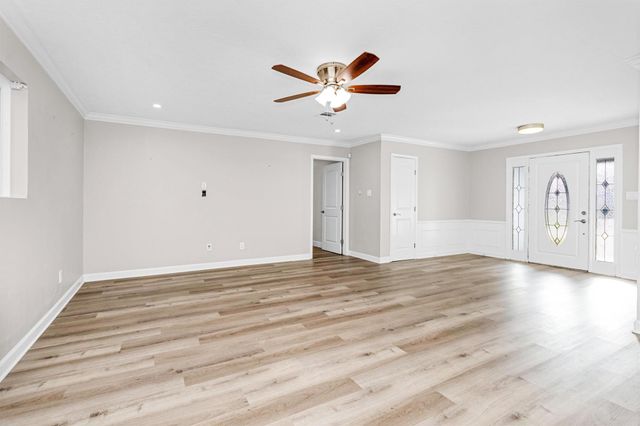 9723 Moorberry Lane, Houston, TX 77080