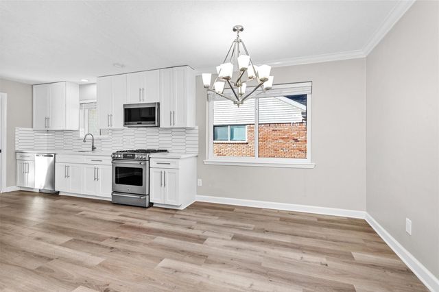 9723 Moorberry Lane, Houston, TX 77080