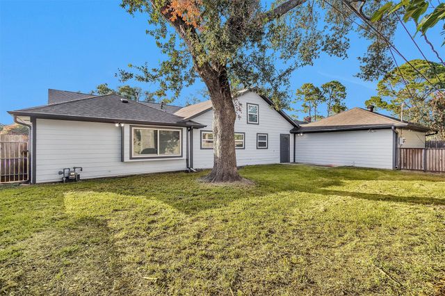 9723 Moorberry Lane, Houston, TX 77080