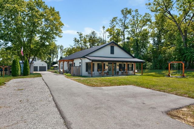 255 Danville Loop 1 Road, Nicholasville, KY 40356