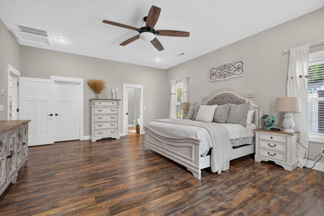 255 Danville Loop 1 Road, Nicholasville, KY 40356