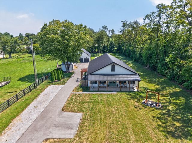 255 Danville Loop 1 Road, Nicholasville, KY 40356