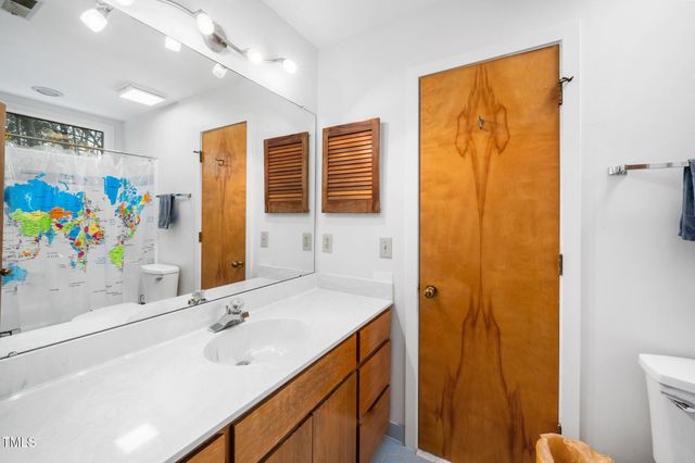 737 Pinehurst Drive, Chapel Hill, NC 27517