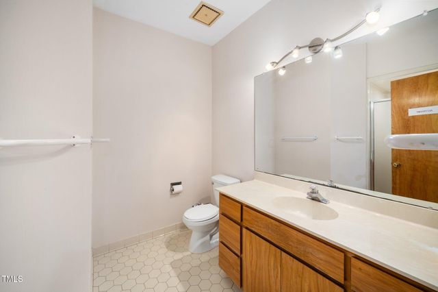 737 Pinehurst Drive, Chapel Hill, NC 27517