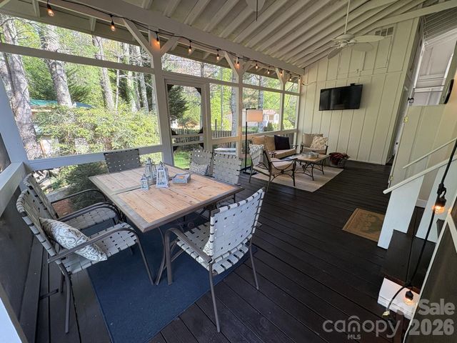 232 Trillium Road, Newland, NC 28657