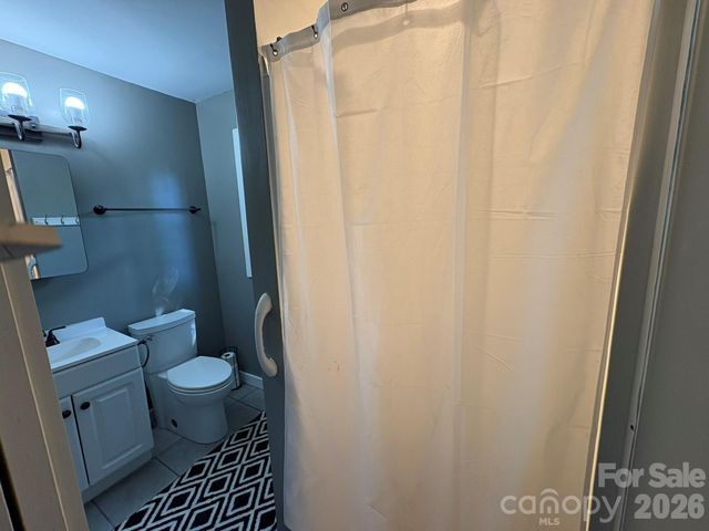 232 Trillium Road, Newland, NC 28657
