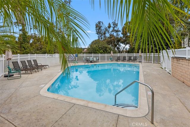 23821 Hillhurst Dr 4, Laguna Niguel, CA 92677
