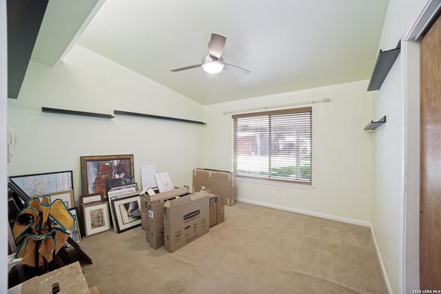 206 Jay Drive, Devine, TX 78016