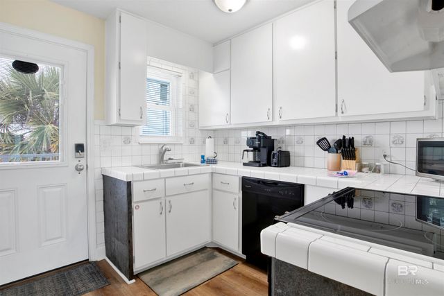 913 W Beach Boulevard B34, Gulf Shores, AL 36542