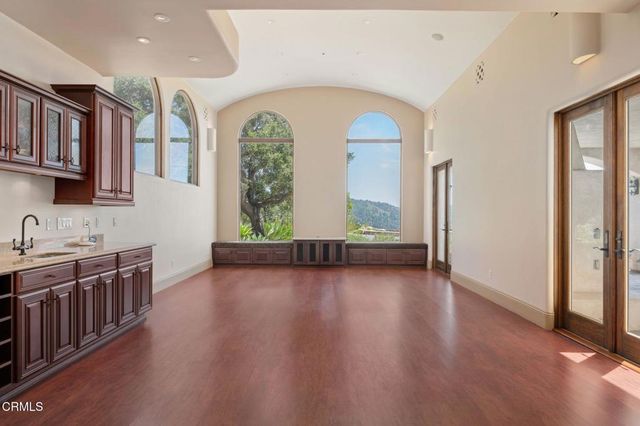 10948 Alto Court, Oak View, CA 93022