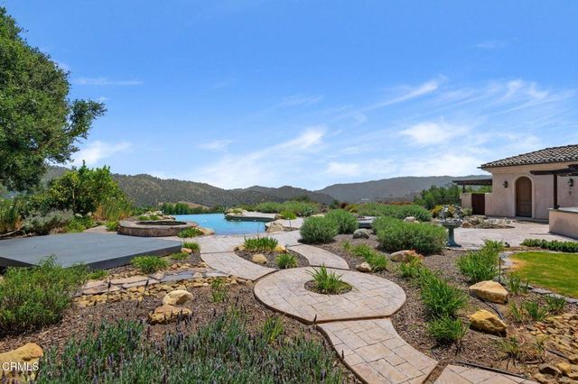 10948 Alto Court, Oak View, CA 93022