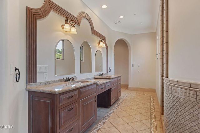 10948 Alto Court, Oak View, CA 93022