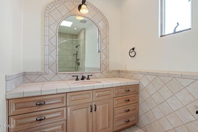 10948 Alto Court, Oak View, CA 93022