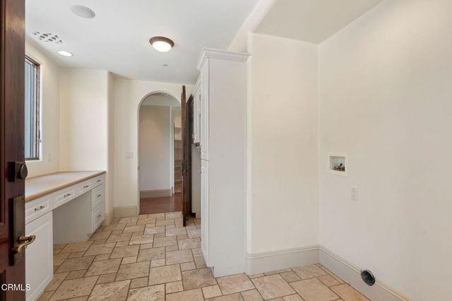 10948 Alto Court, Oak View, CA 93022