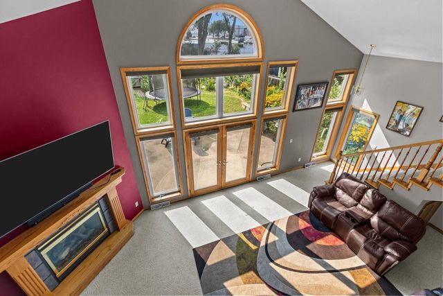 2345 BRANTWOOD DRIVE, Neenah, WI 54956