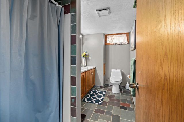 2345 BRANTWOOD DRIVE, Neenah, WI 54956
