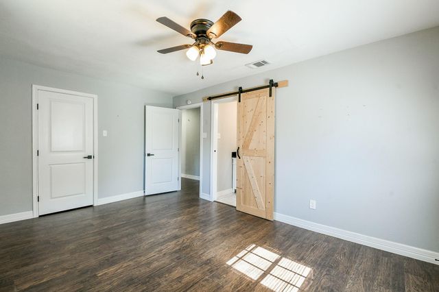 2119 Carter Street, Houston, TX 77008