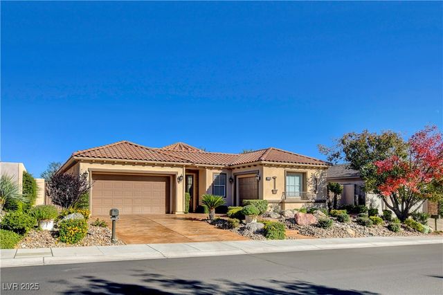 3278 Dove Run Creek Drive, Las Vegas, NV 89135
